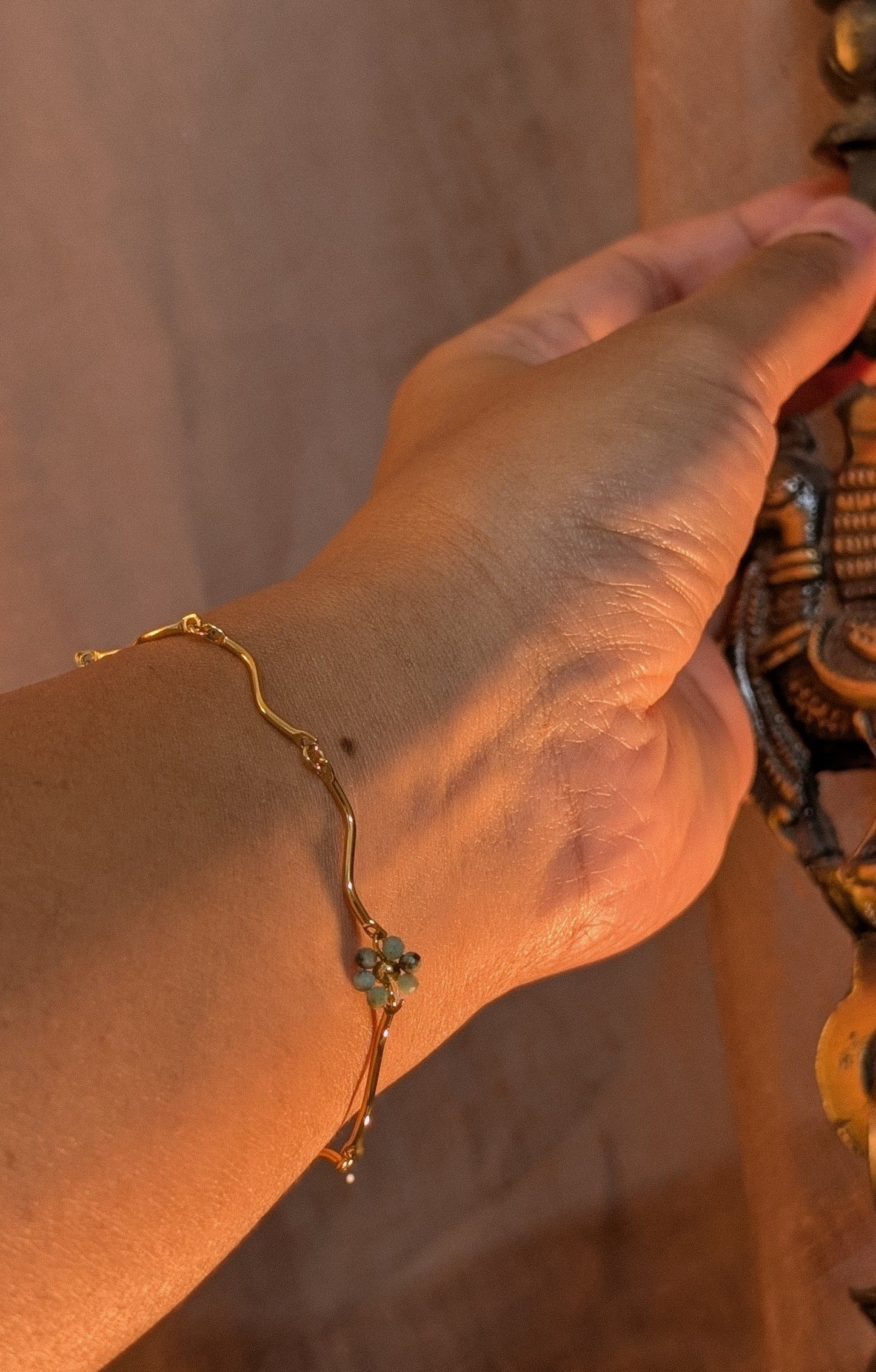 NIVA Mint To Be Wavy Floral Bracelet