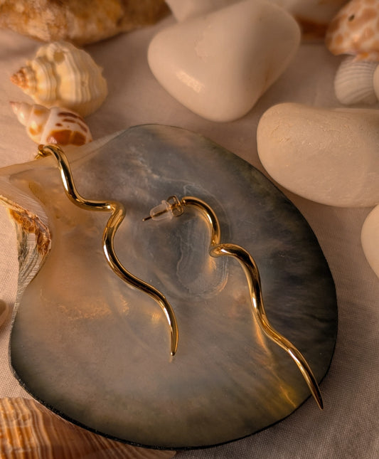 NIVA Sway Me Crazy Earrings