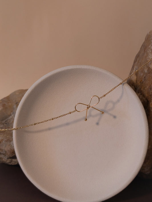 NIVA Sweet Knot Thing Bracelet