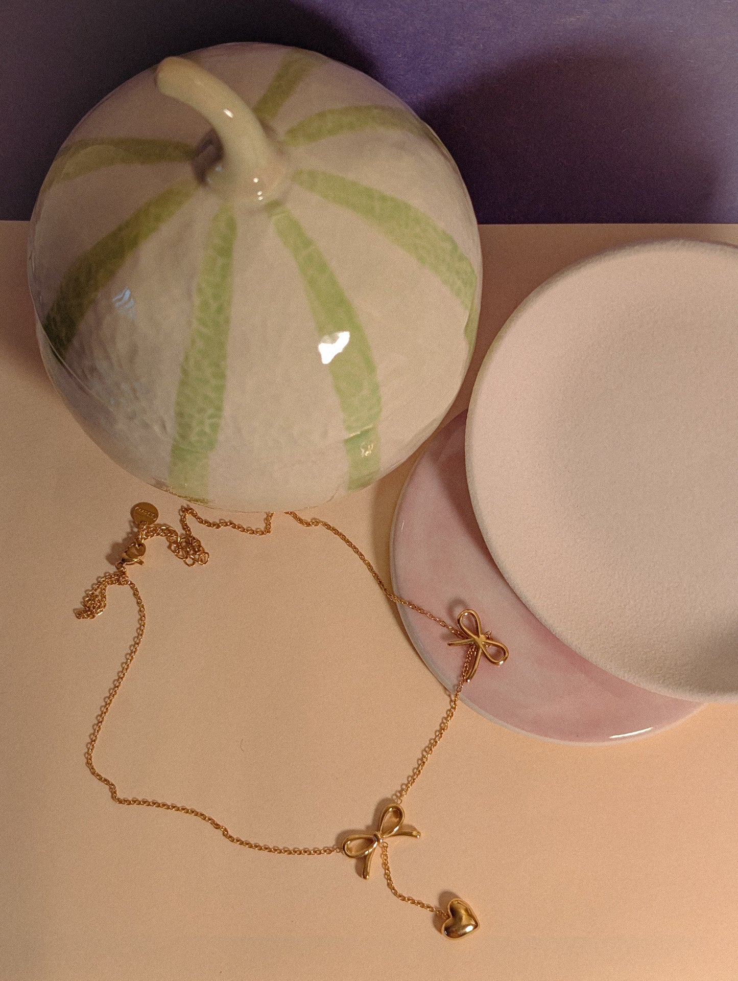 NIVA Sweetheart Bow Chain