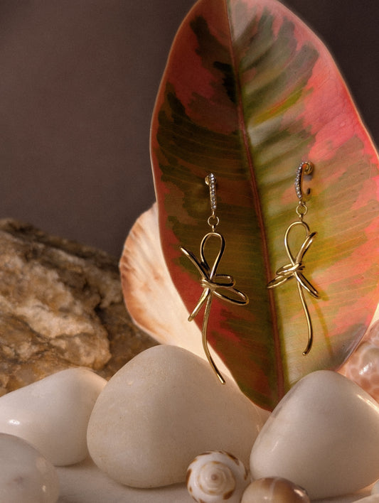 NIVA Knot Your Average Earrings