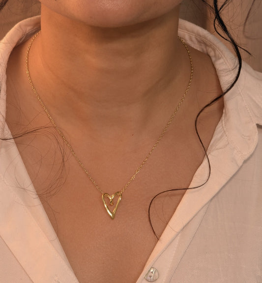 NIVA Love Tangled Necklace