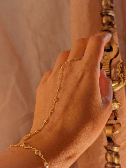 NIVA Crystal Crush Handchain