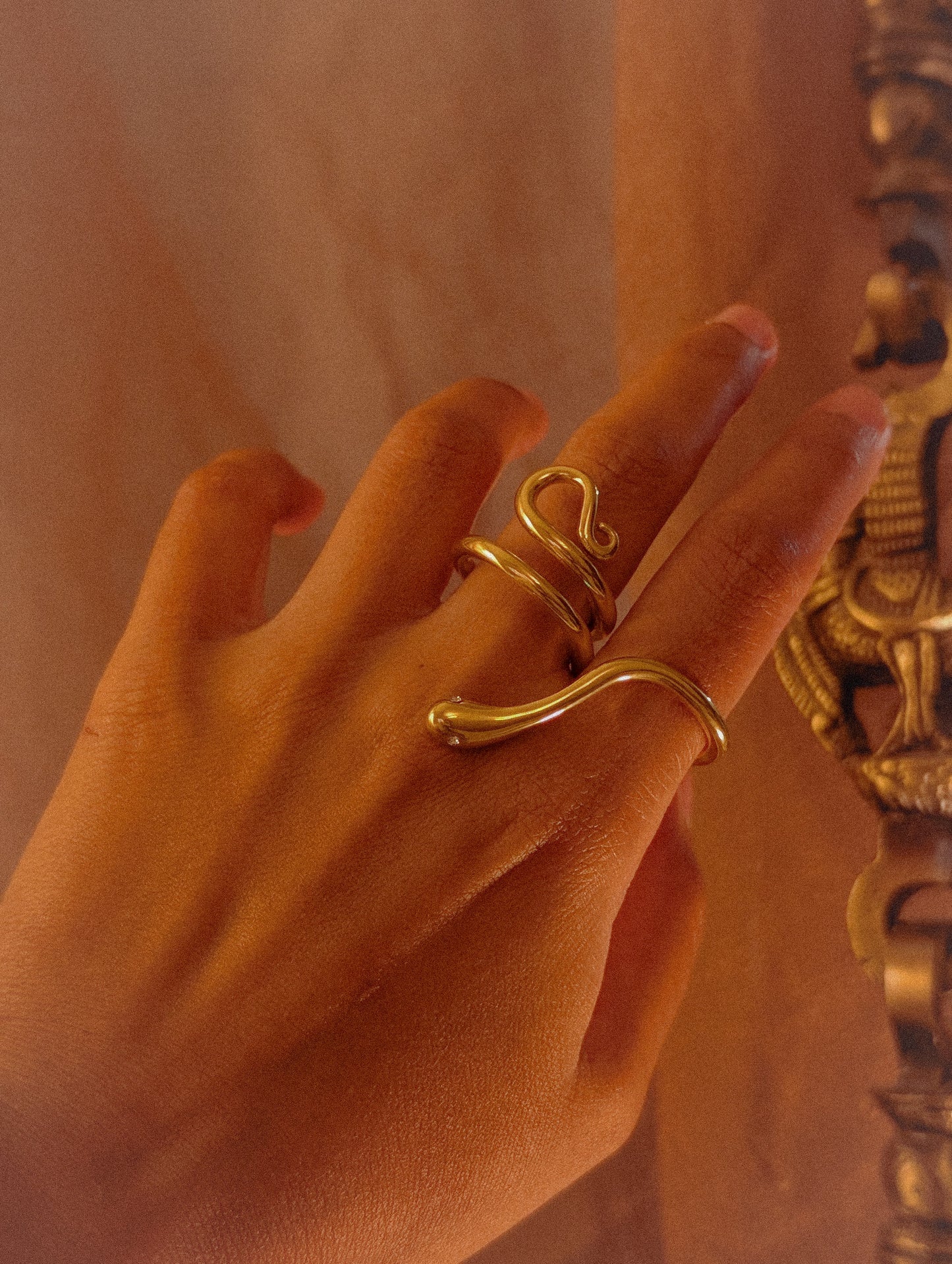NIVA Ssslither Chic Statement Ring
