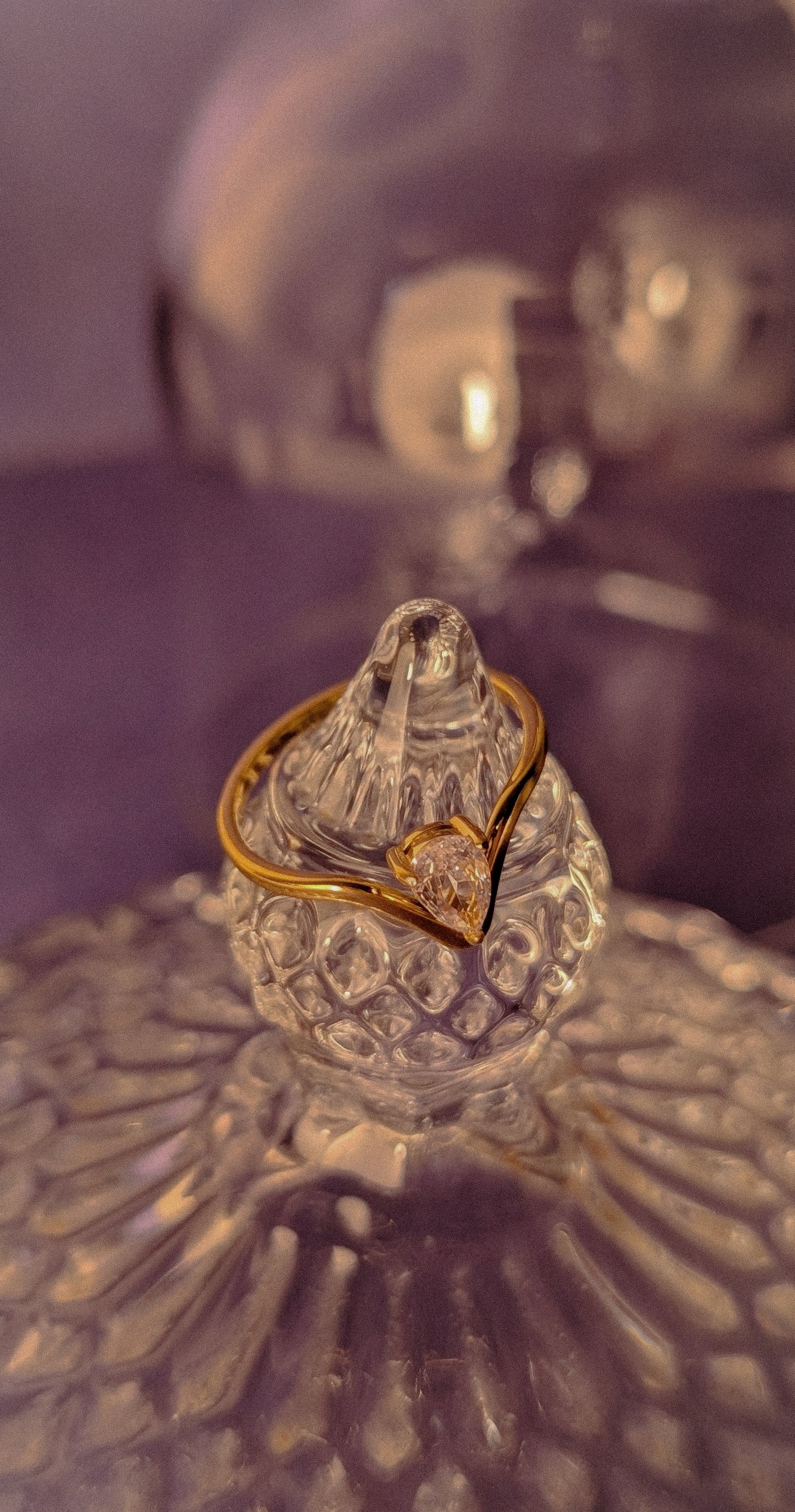 NIVA Point of Light Ring