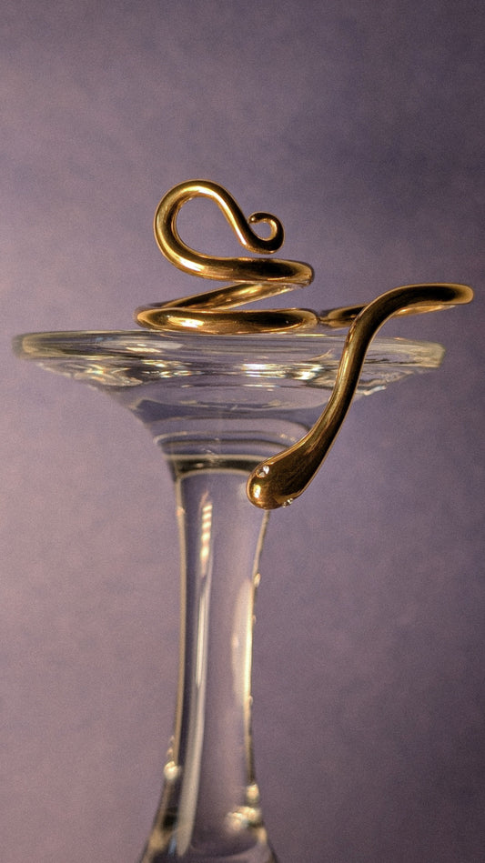 NIVA Ssslither Chic Statement Ring