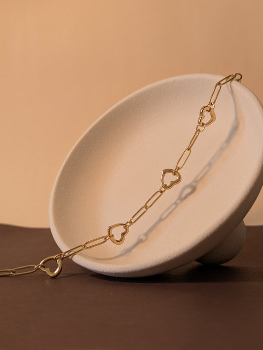 NIVA Linked in Love Heart Chain Bracelet