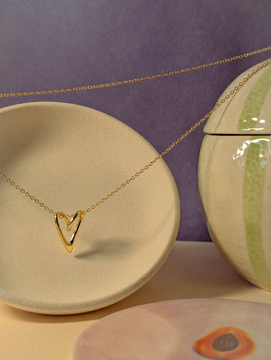 NIVA Love Tangled Necklace